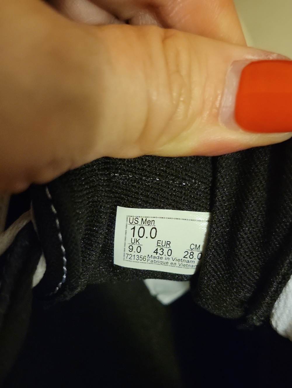New In Box: Men's VANS Brooklyn Ls Black and White - Picture 9 of 12